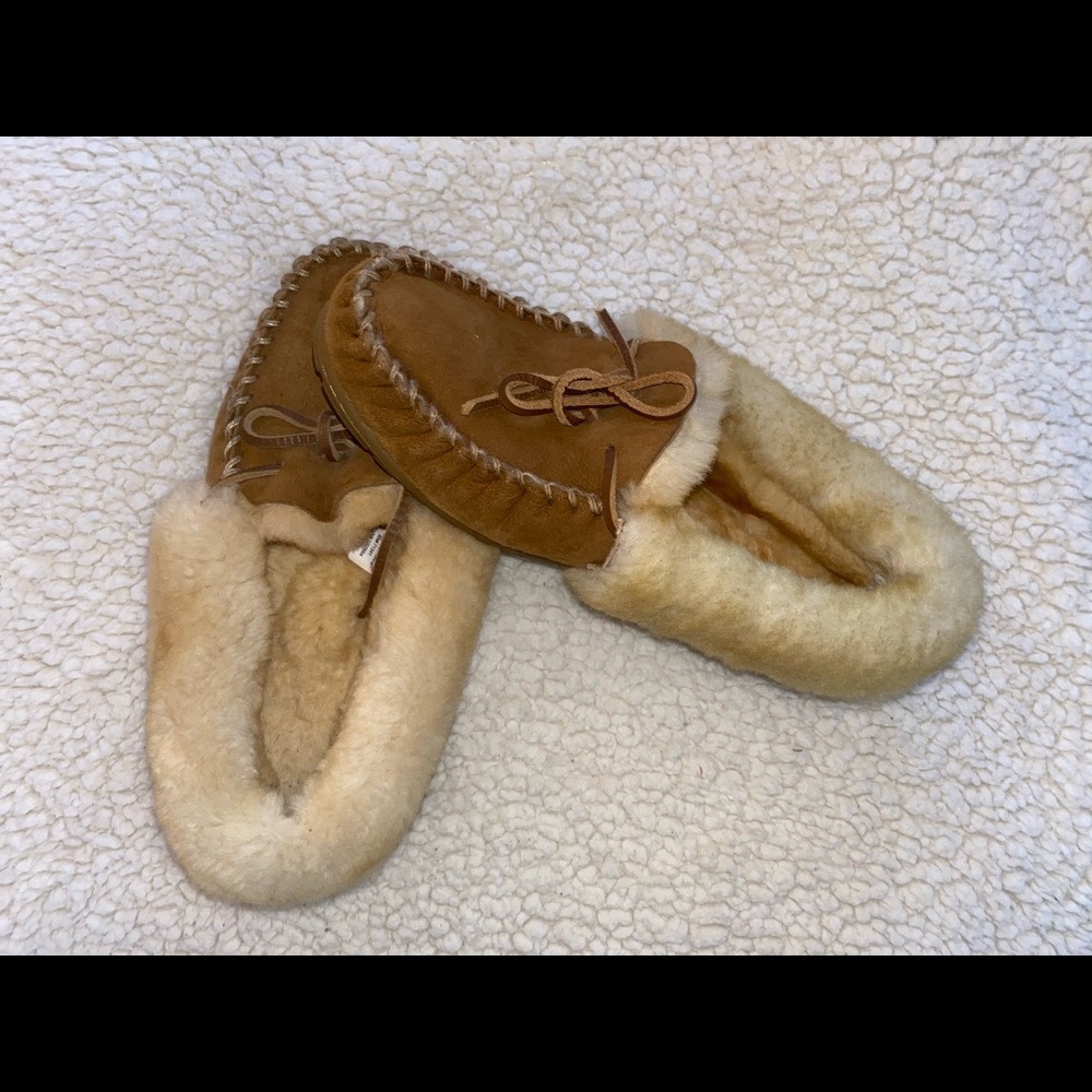 L.L. Bean slippers